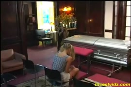423203sex